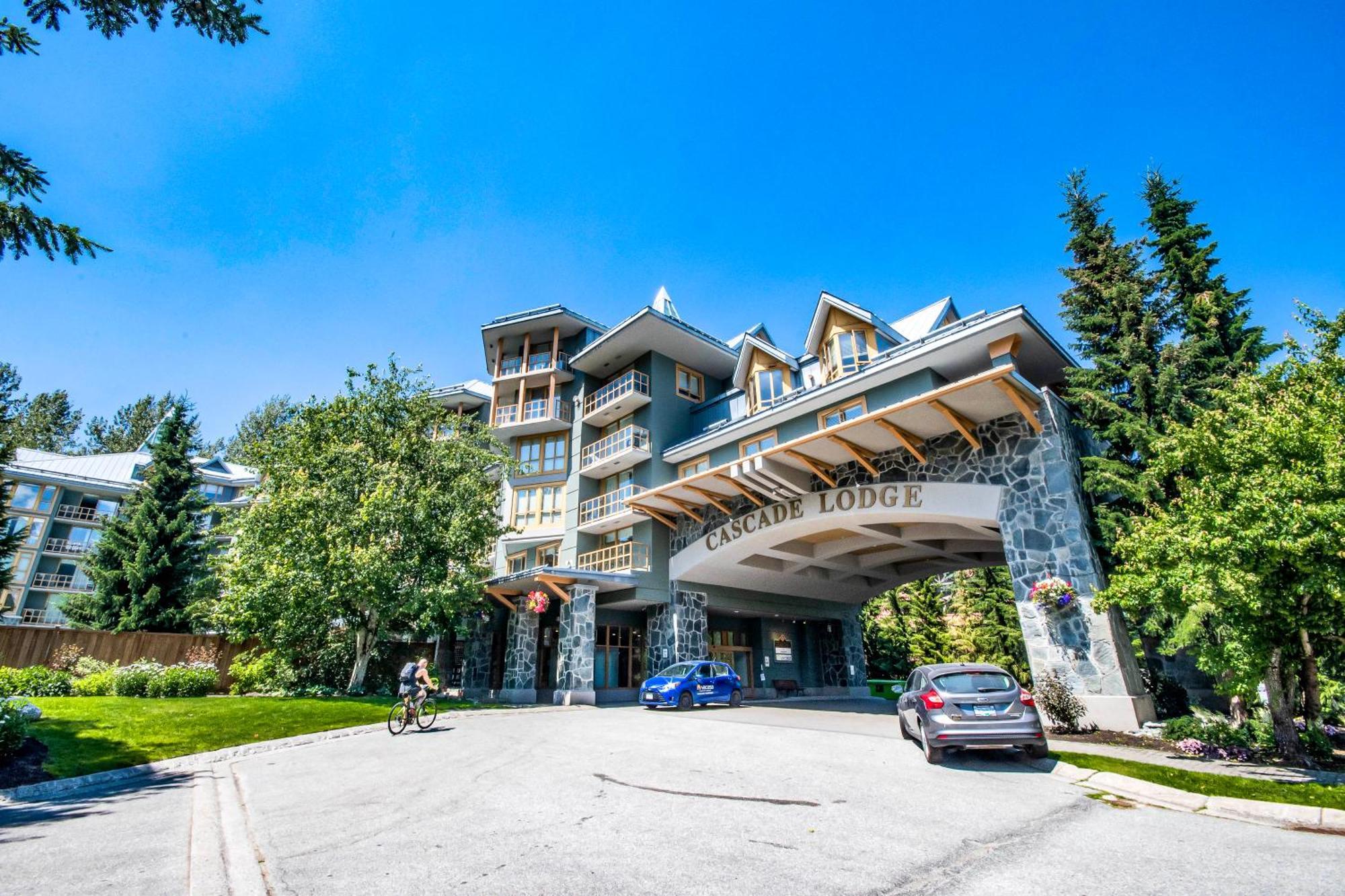 Cascade Lodge By Elevate Vacations Whistler Exterior photo